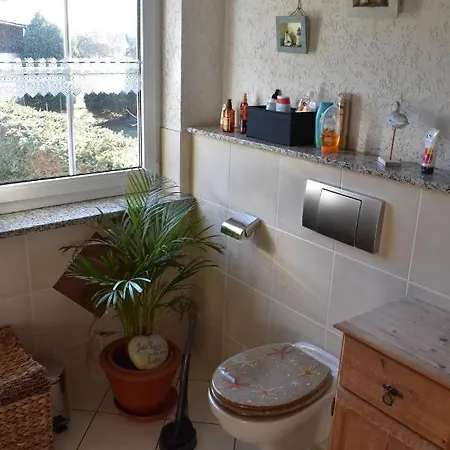 Baerbel בית אירוח Forbau